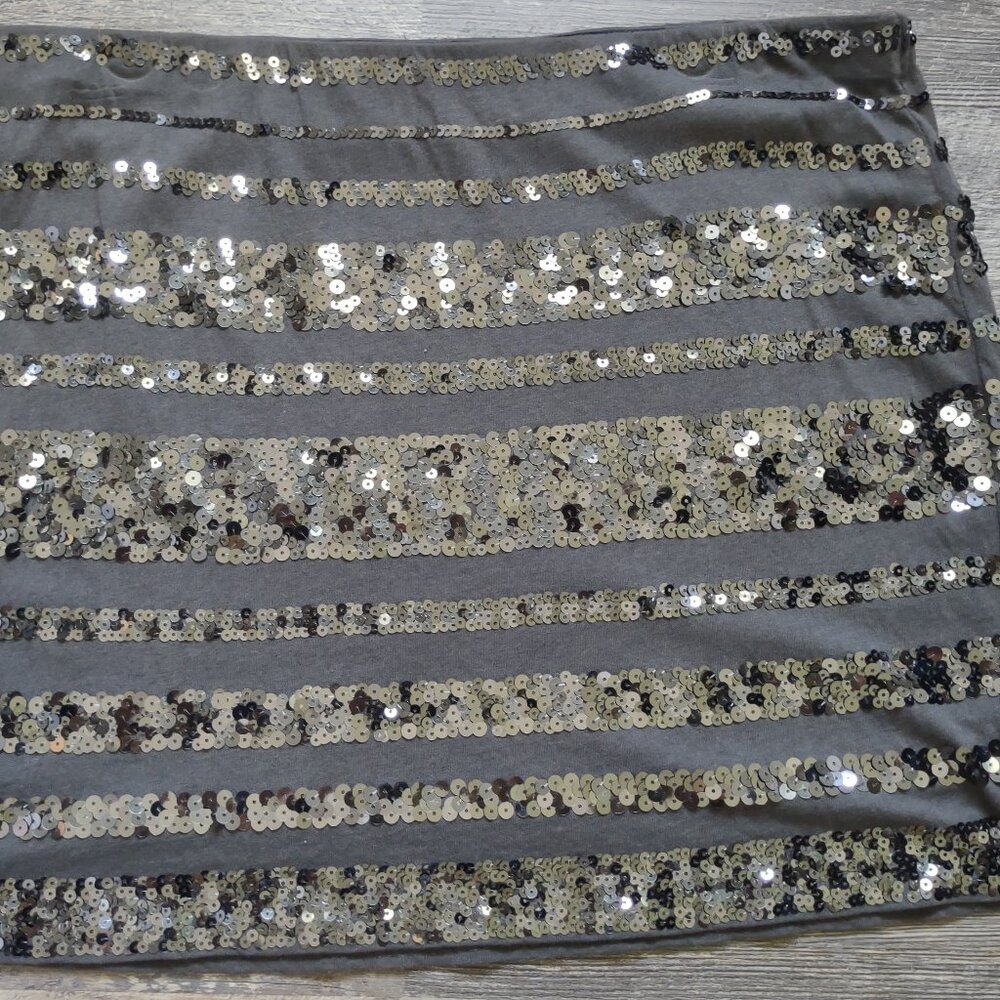Short Gray Sequin Skirt by Express, size Med